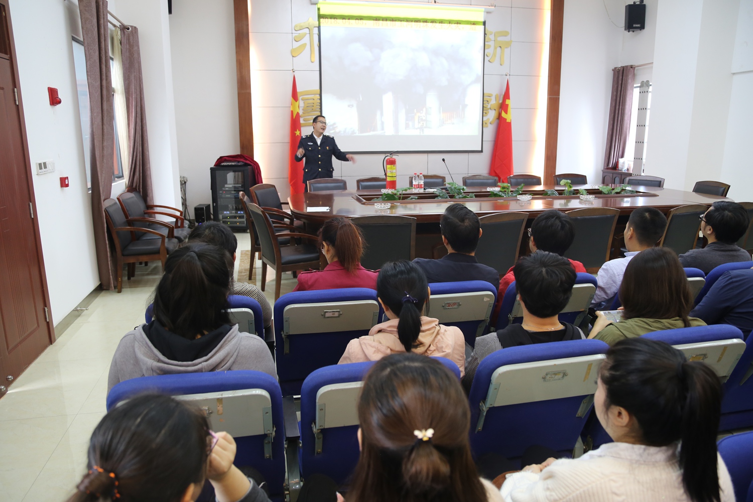 全民参与，防治火灾